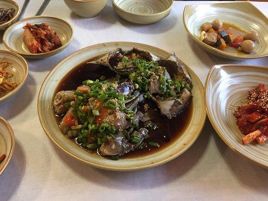 Manhwa Seasoned Crabs With Soy Sauce