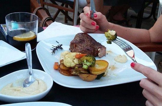 Gio cafe restaurant