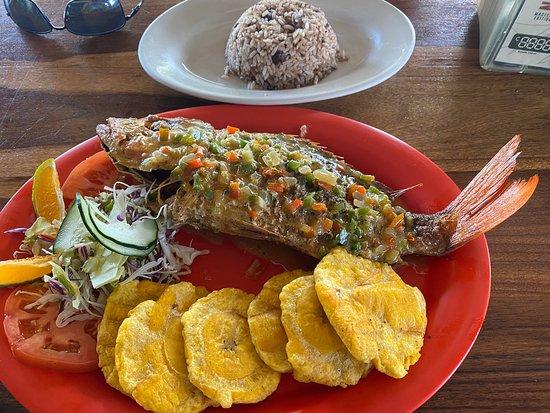 Coco's Bar y Restaurante