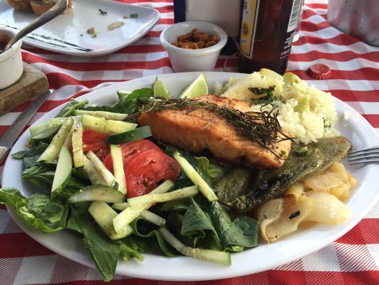 Que mona está La Mona