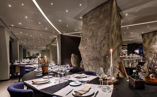 5 Amendoas Restaurant