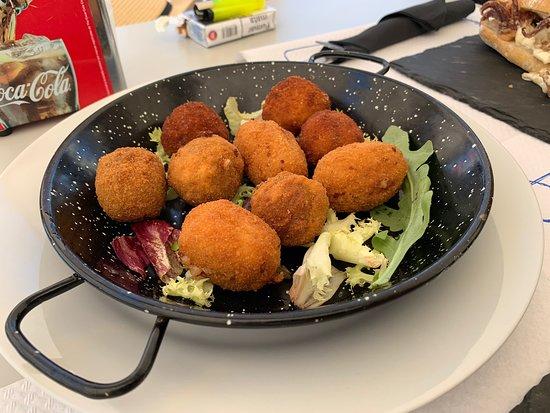 Restaurante cafetería Praia America