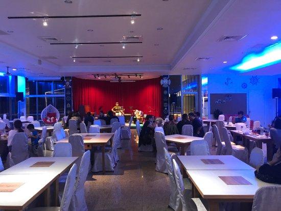 Hua Lian Gang Restaurant