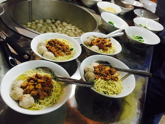 Mie Ayam Bakso Yunus