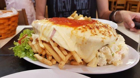 Empanadas La Cibeles