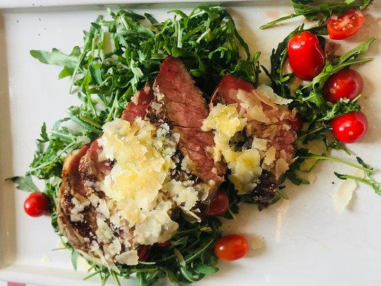 Tom George Restaurant