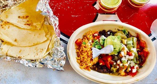 Zona Centro Mexican Eatery