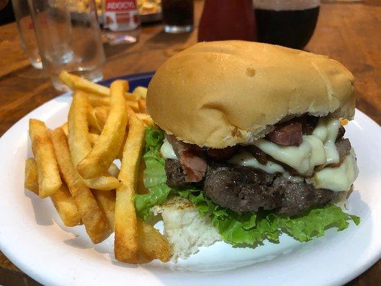 Crush Pizzaria & Hamburgueria