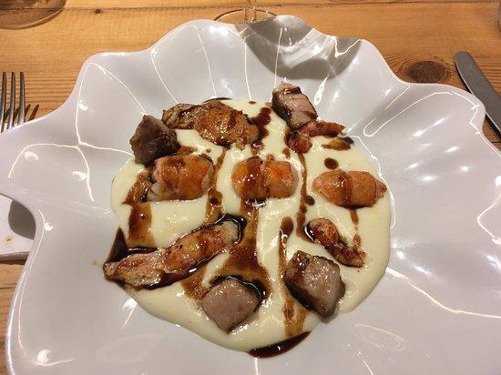 Dos Cucharas Restaurant