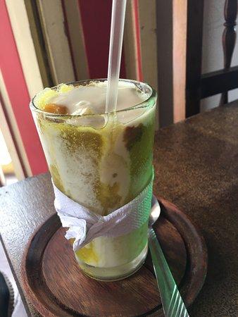 Macanata Cafe Lounge