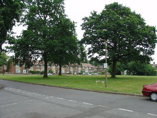 Estación de tren Three Bridges