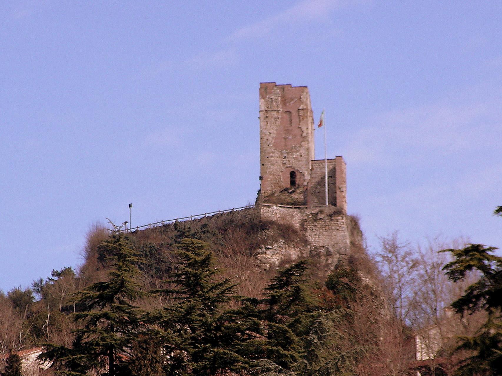 Rocca dei Vescovi