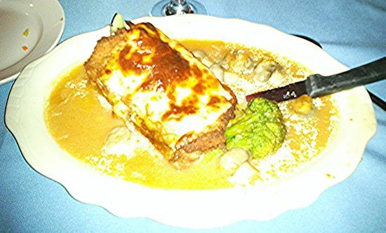 The Arms Restaurant at the Arms Hotel