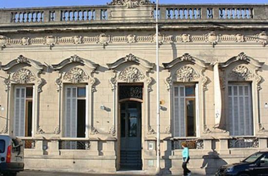 el Museo y Mercado Provincial de Artesanías de Entre Ríos