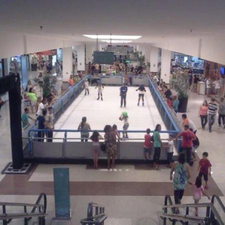 Shopping Mestre Alvaro