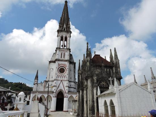 Santuario de Nuestra Señora de Guadalupe O Iglesia de los Jarritos