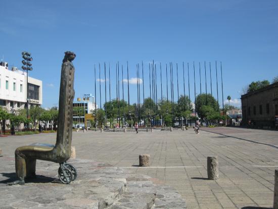 La Sala de los Magos y los Magos Universales