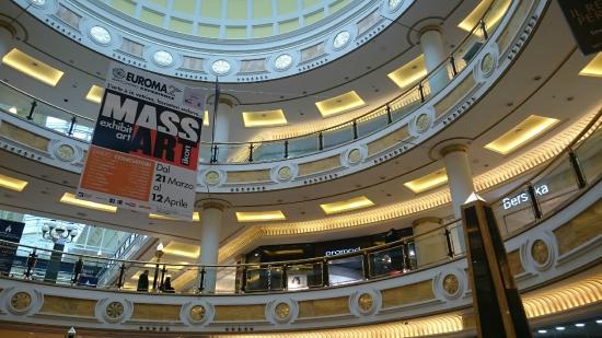 Centro comercial Euroma 2