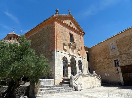 Museo Teresiano y de Ciencias Naturales de Filipinas