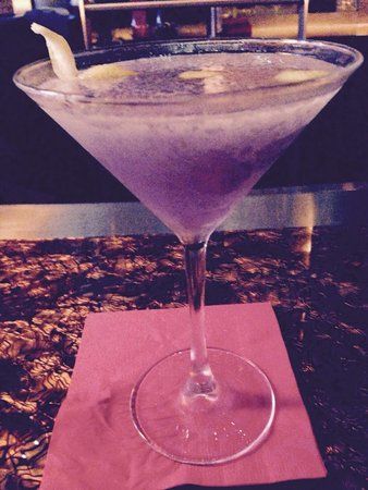 Bistango Martini Lounge