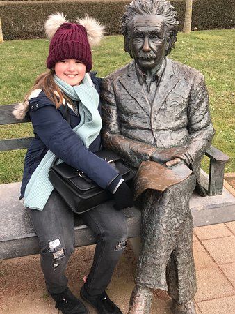 Albert Einstein Statue