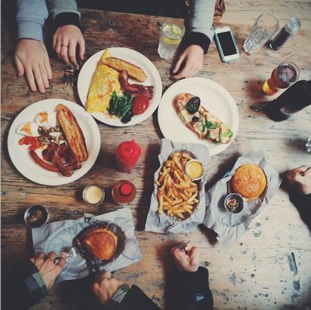 Clarke's Bar and Dining Room