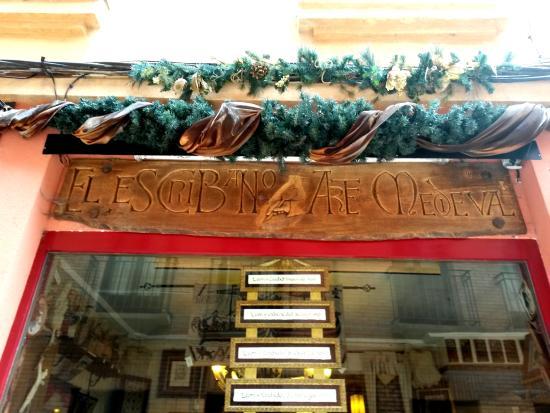 El Escribano Arte Medieval