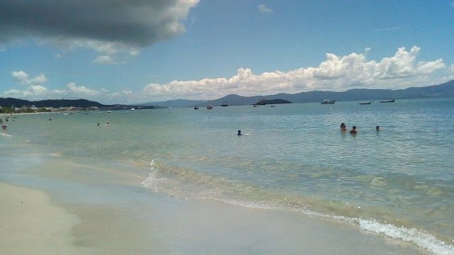 Praia da Cachoeira do Bom Jesus