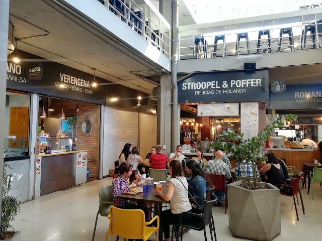 el Mercado Via Libertad