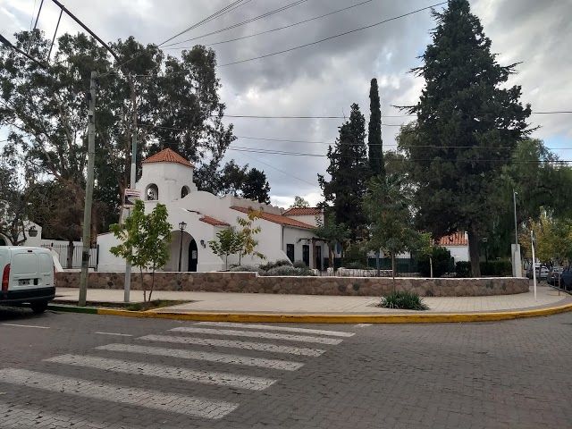 Chacras de Coria Town Square