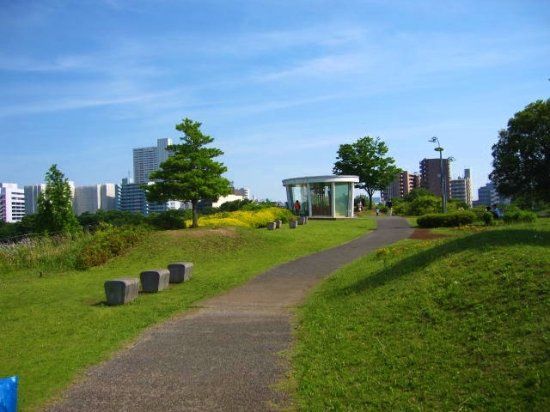 Hanamidori Cultural Center