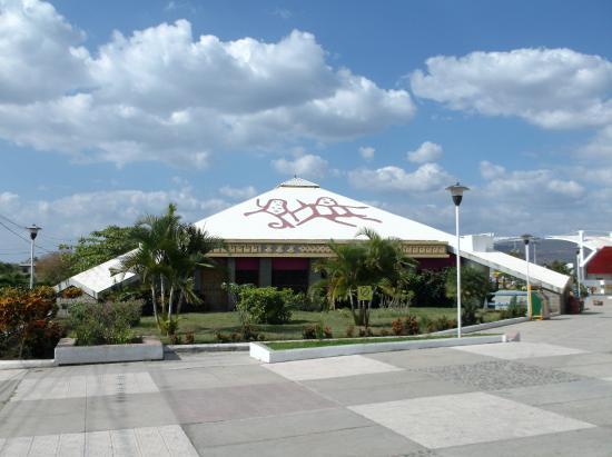 Museo de Historia y Arqueología Dr. Alejandro Dávila Bolaños