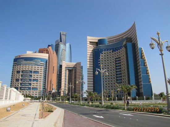 Centro comercial Avenue at Etihad Towers