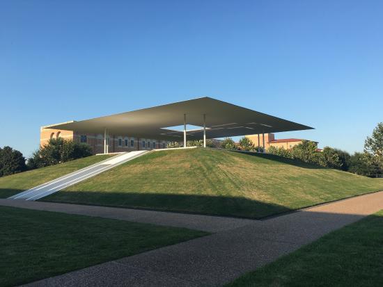 James Turrell's Twilight Epiphany Skyscape