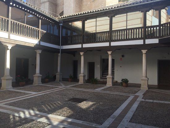 Museo Manuel López Villasenor