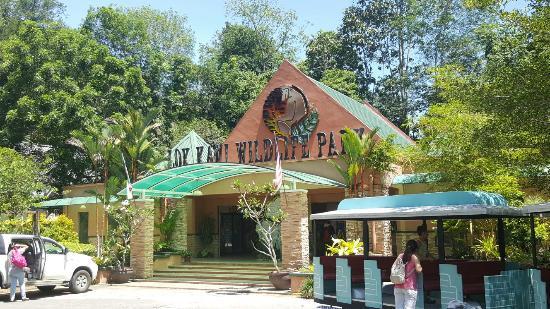 Lok Kawi Wildlife Park