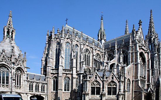 Iglesia de San Pedro y San Pablo