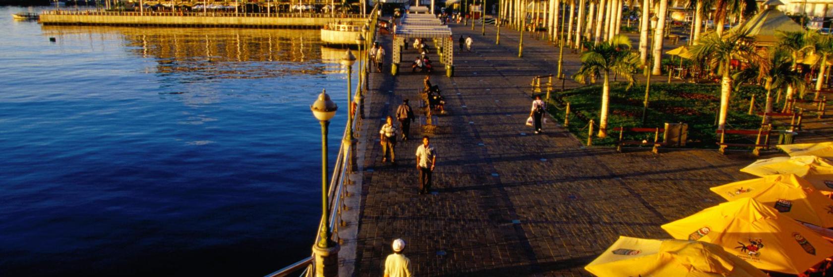 Paseo marítimo de Caudan