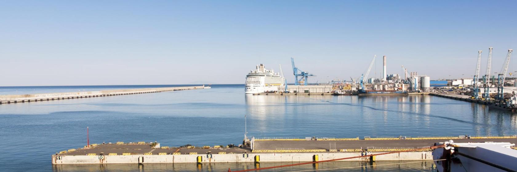 Puerto de Civitavecchia