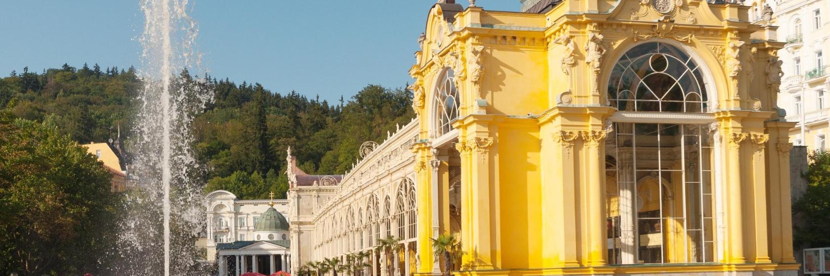 Columnata de la Fuente Cantarina