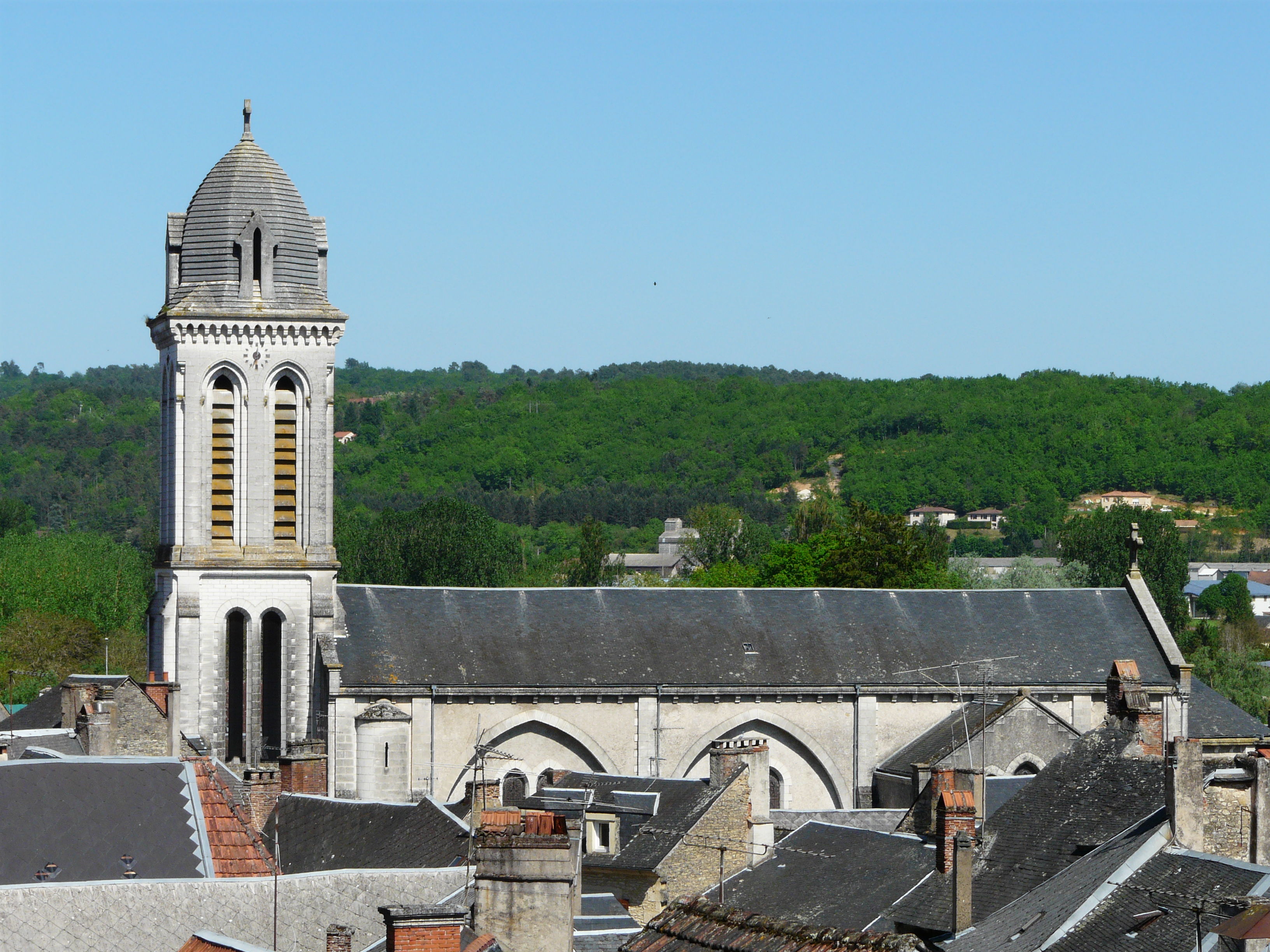 Eglise Saint-Pierre-es-Liens de Montignac