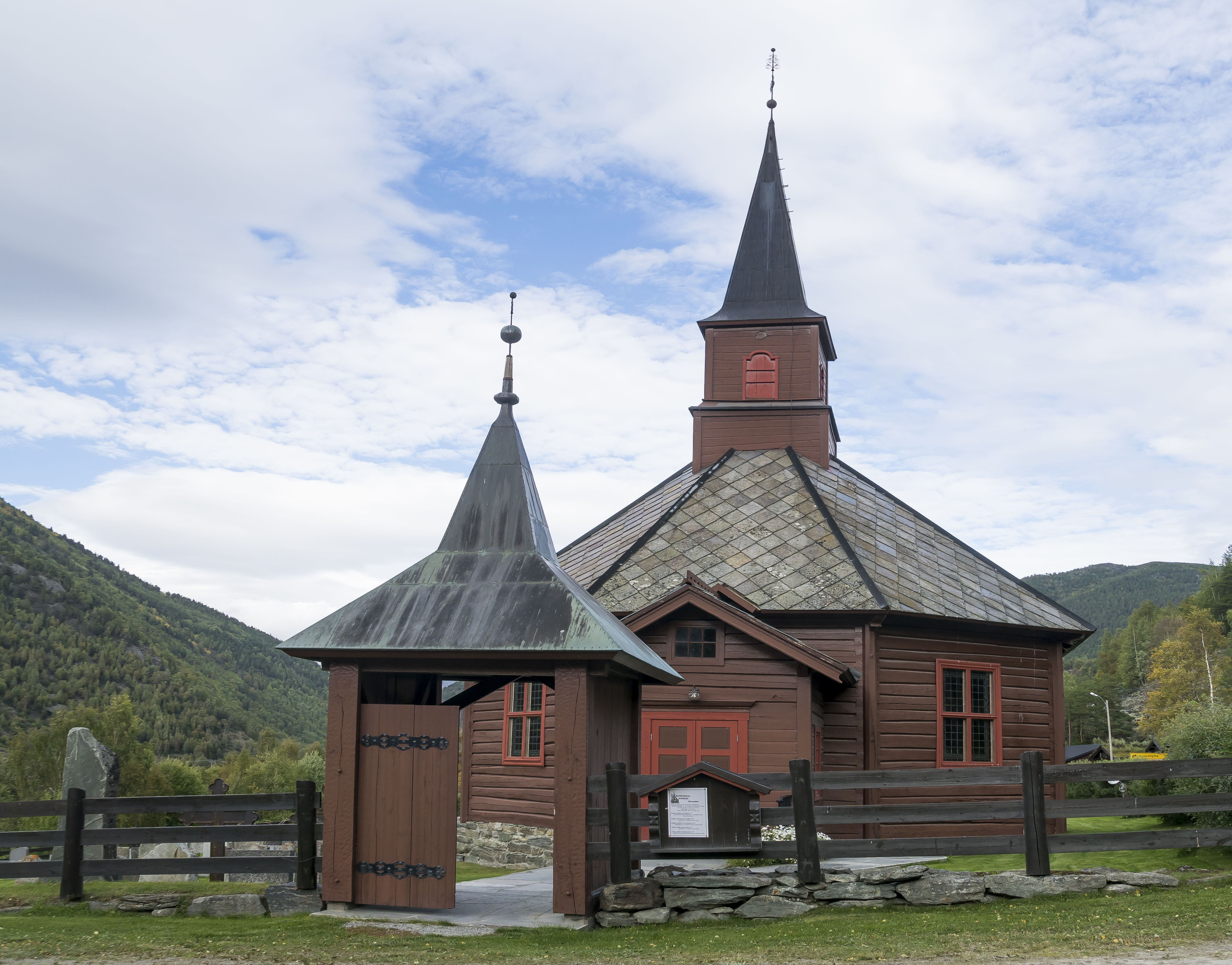 Boverdal Church
