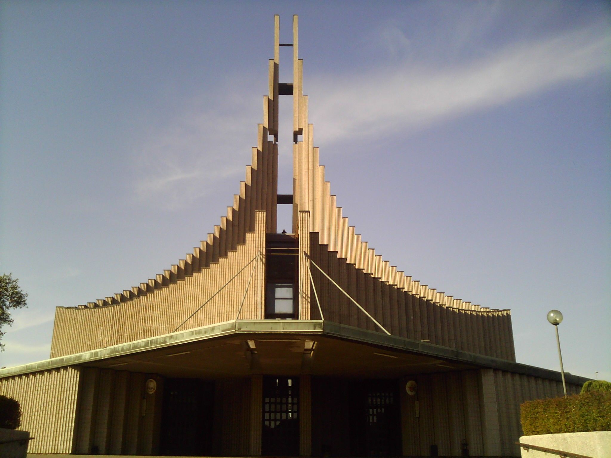 Santa María Madre del Redentor en Tor Bella Monaca