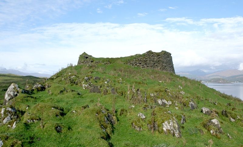 Tirefour Castle