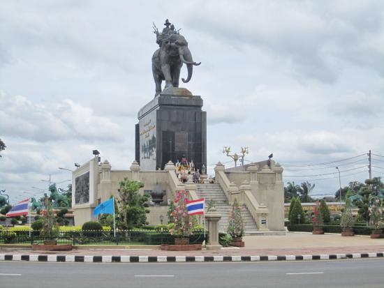 King Rama I Monument