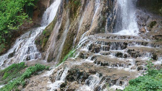 Clocota Waterfalls