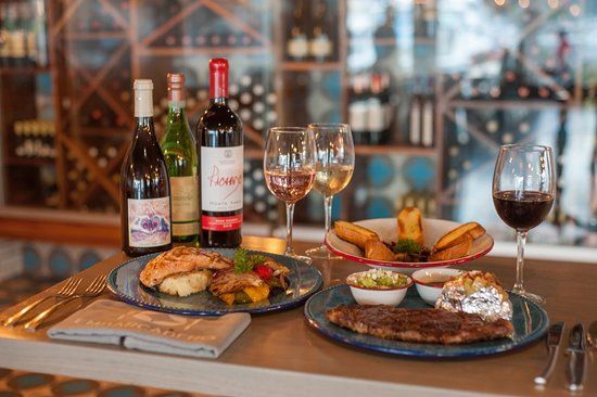 Embarcadero Cocina + Bar