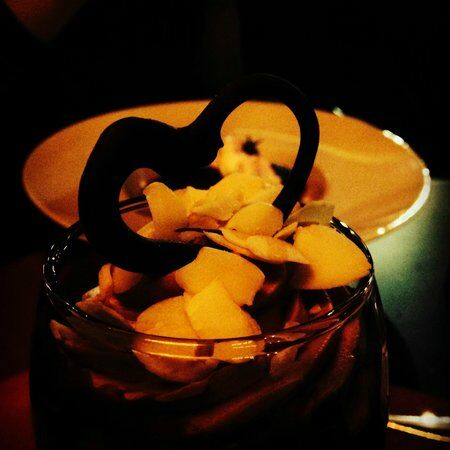 DiWine - Champagne & Cigar Caffe