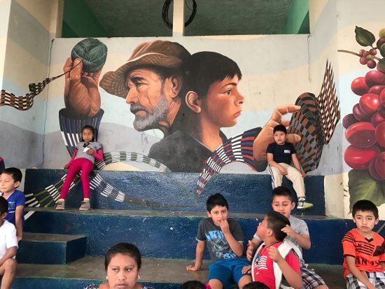 Biblioteca Comunitaria Rija'tzuul Na'ooj