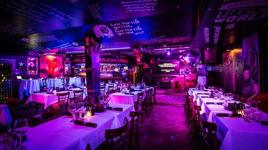 Zoe Fondues Karaoke & Cocktails